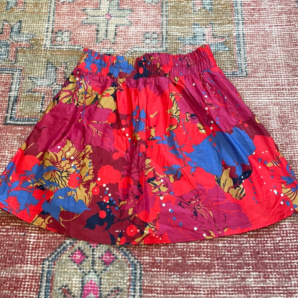 Francesca's Criss Cross skirt NWT - Picture 1 of 5